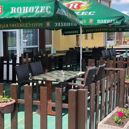 キャンプ場 Rumcajs Jičín